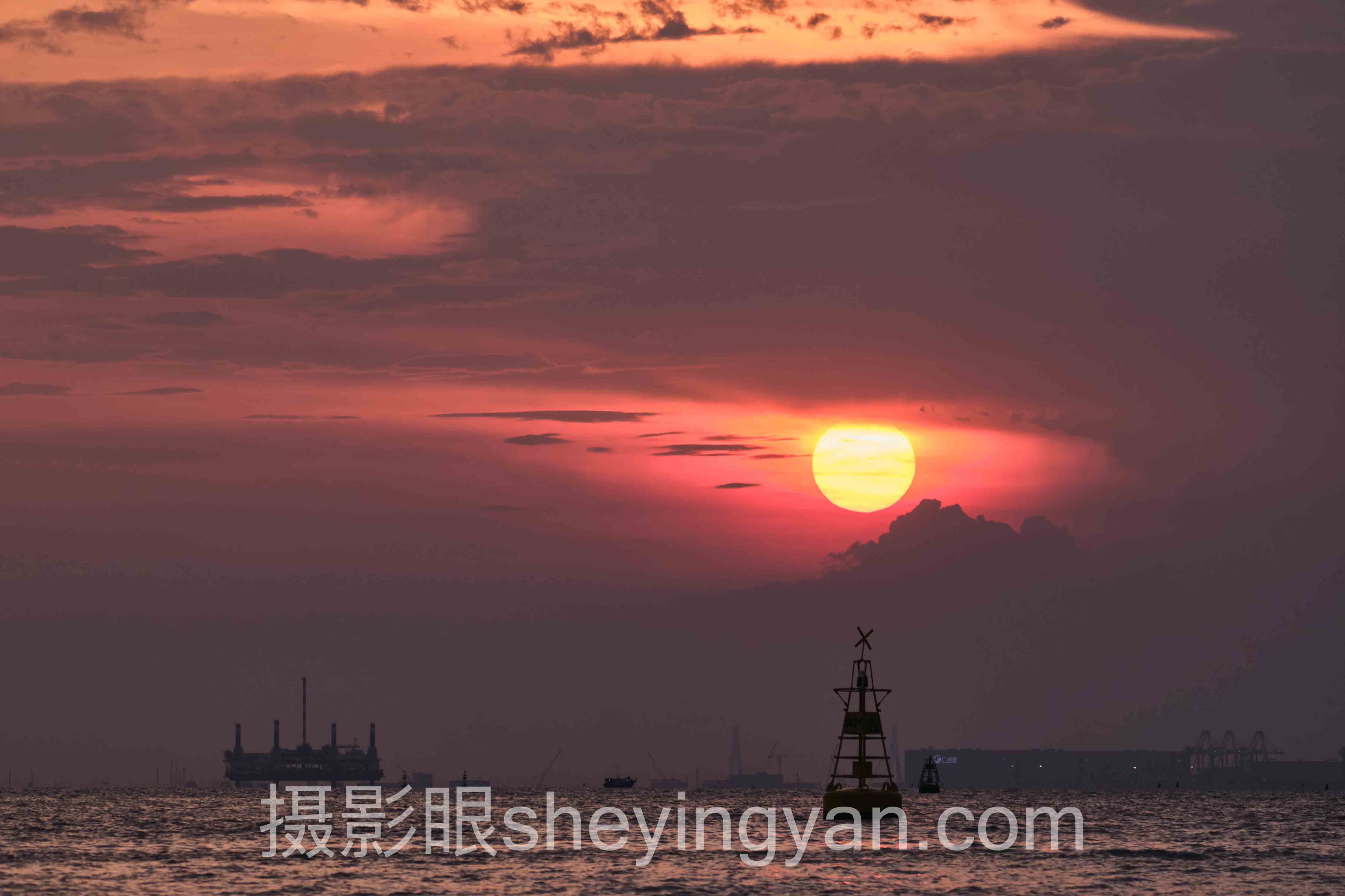 人像摄影新手进步教程全问答：从拍糊到出片的5个关键问题